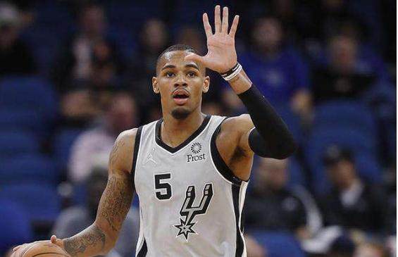 九游体育在线-【人物】全明星添两位新人 穆雷涅槃鲍尔为家族正名